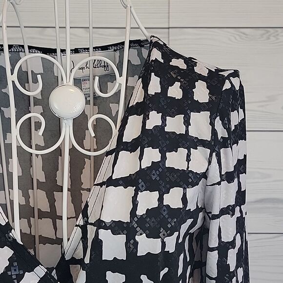 Joseph Ribkoff black and white geo print faux wrap midi dress Women's Size 4 - Picture 4 of 11